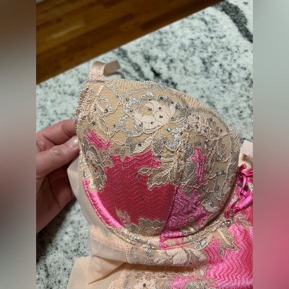 NEW Victoria’s Secret Sexy Little Things Pink Garter Slip Dress Babydoll 36C - Picture 4 of 8